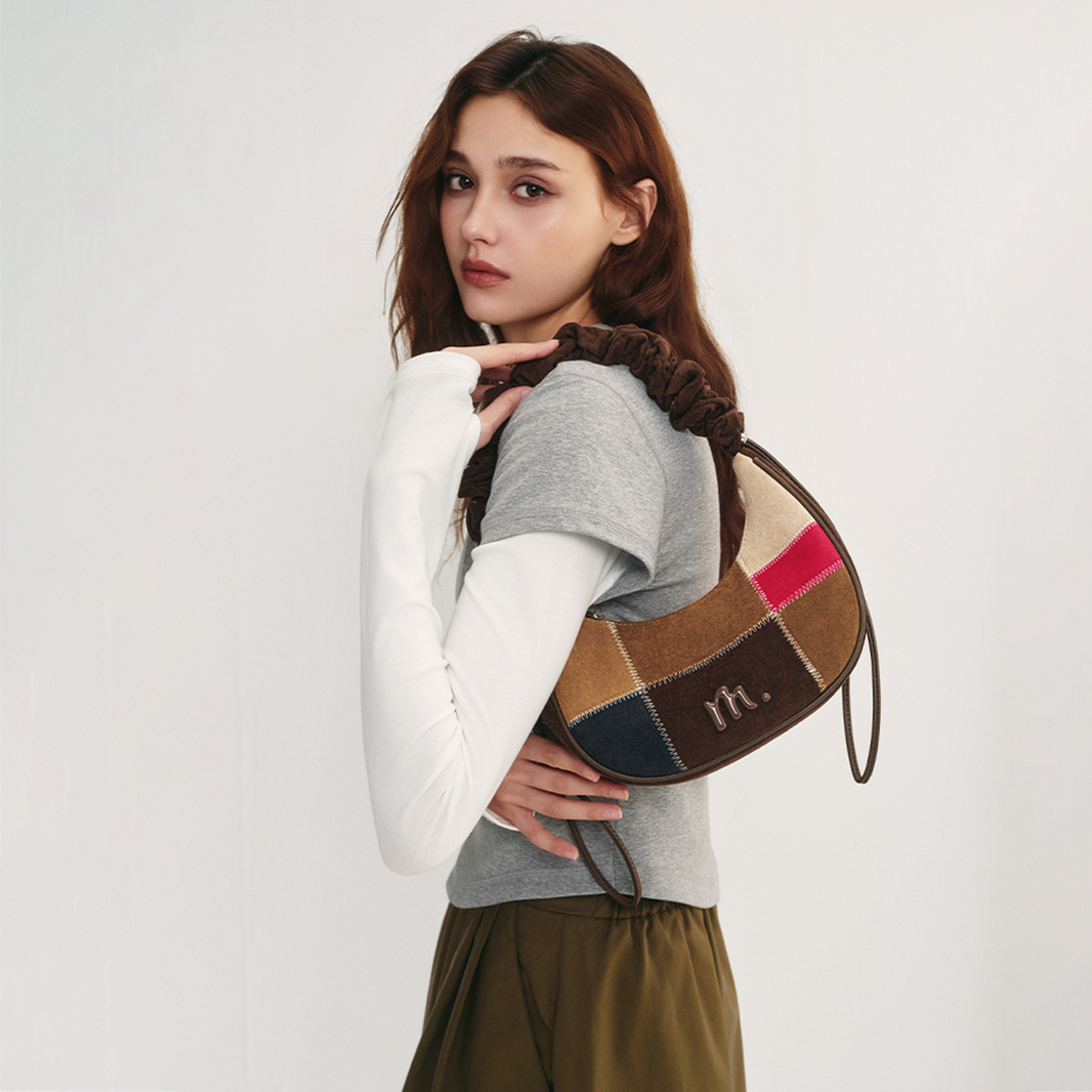Mossdoom Velvie Shoulder Bag - กระเป๋าถือผู้หญิง ลายปะติดหลายสี สายสะพายปรับได้